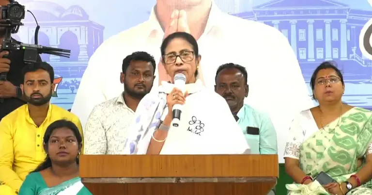 মমতা ব্যানার্জি